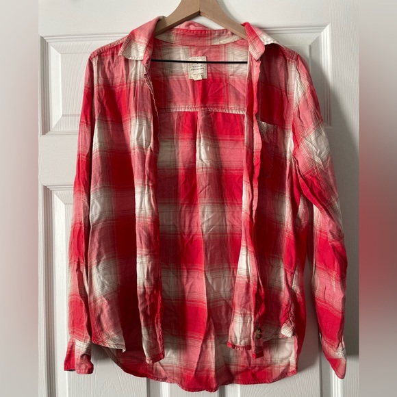 American Eagle Outfitters Tops - American eagle flannel